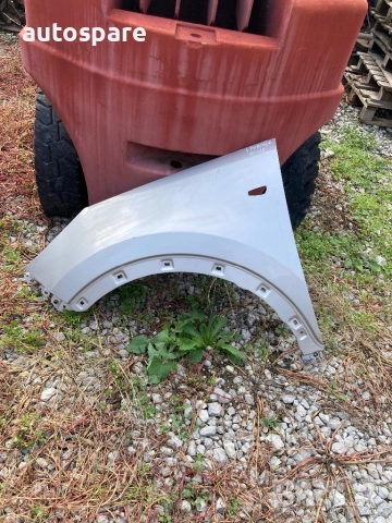 Ляв калник Kia Sportage. 2010-2016г. Оригинален. 