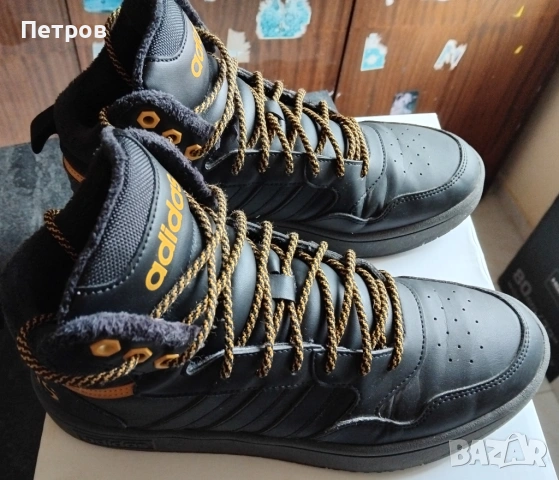 Зимни Adidas - Hoops 3.0, EU 42 - 20 евро, снимка 3 - Маратонки - 53279449