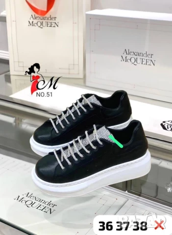 дамски маратонки Alexander Mcqueen , снимка 5 - Маратонки - 51080391