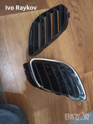 Дясна и лява решетка предна броня Saab 9-5, 5142831, снимка 2 - Части - 51492178