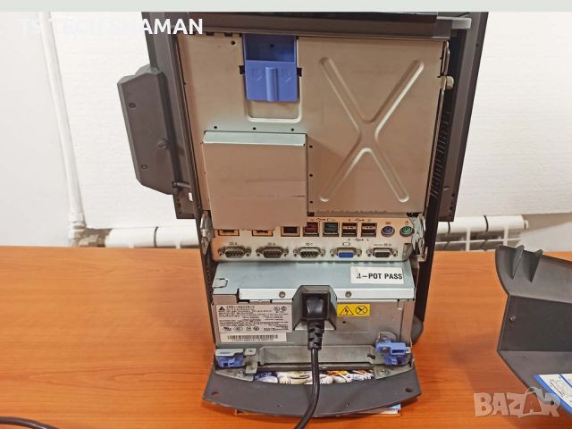 ⭐Продавам компютър IBM 4852-E66 (компютър+монитор+тъч) 15"⭐, снимка 7 - Работни компютри - 45445265