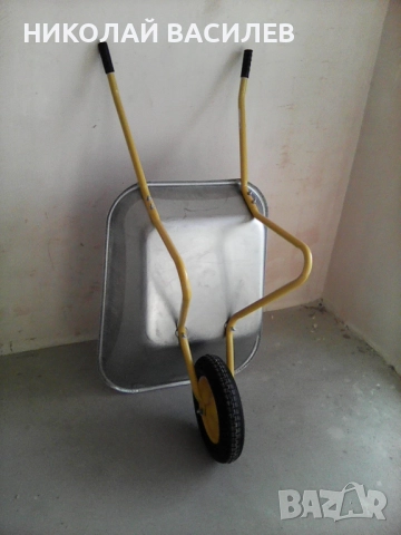 Градинска     количка   .