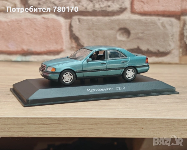 Mercedes c220 мащаб 1/43, снимка 3 - Колекции - 54187448