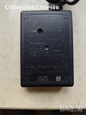 Зарядно за цифров фотоапарат Soni, снимка 2 - Фотоапарати - 52361877