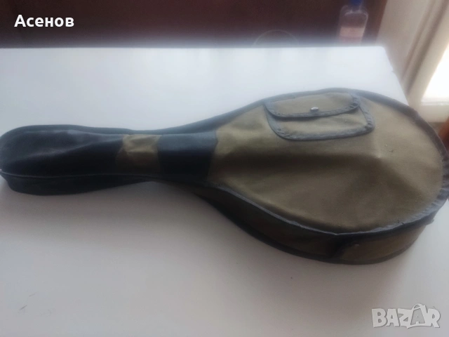 Продавам мандолина 