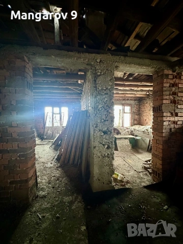 Къща с двор, снимка 8 - Къщи - 53343290