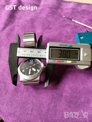 Рядък Часовник Watch RemRem Датски Дизайнерски Anders Smith 100m дата Stainless steel, снимка 3 - Мъжки - 45189173
