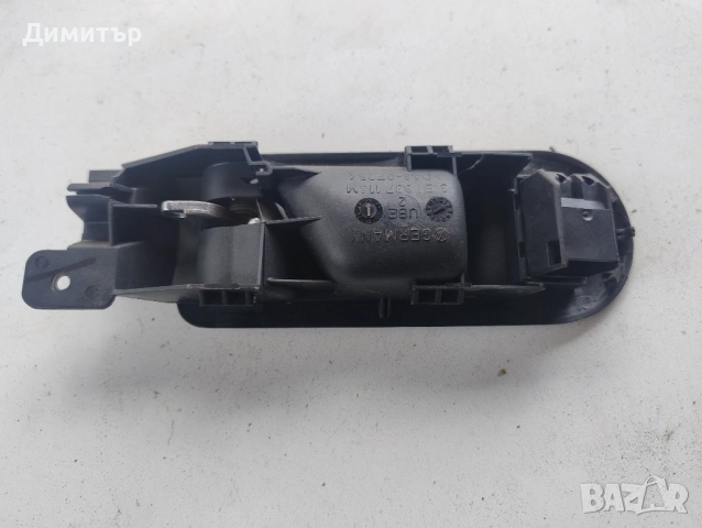 Вътрешна Дръжка + Бутон - Копче Ел. Стъкло За Фолксваге Голф 4 1999г / VW Golf 4 1999y, снимка 2 - Части - 54254153