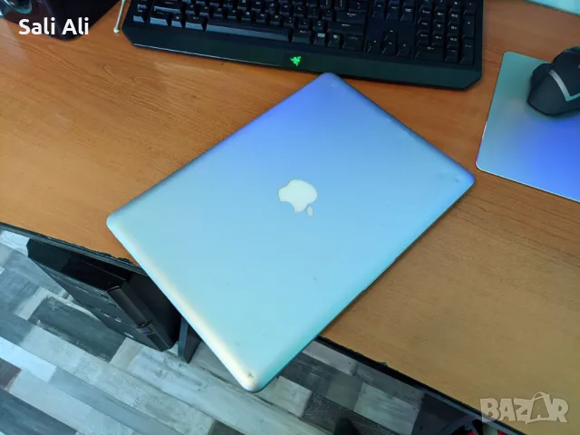 MacBook Pro 13 2011 Работи подсветката на дисплея не работи, за части, снимка 2 - Лаптопи за работа - 47121120