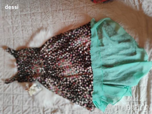 Рокля асиметрична