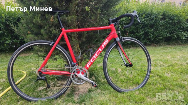 Шосеен велосипед, шосейно колело Focus Izalco Race 2018