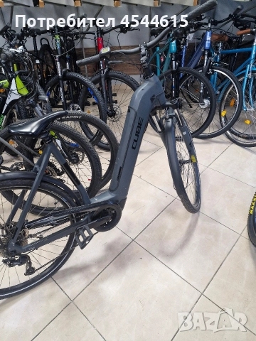 Електрически велосипед CUBE. 