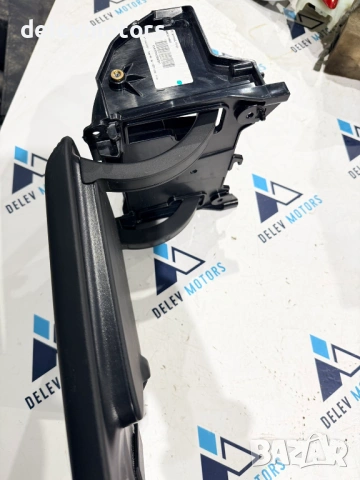 P31469700 подлакътник от Volvo XC60 2 B5 Mild-Hybrid AWD 2.0 дизел, двигател D420T2, 235 кс., 4x4, а, снимка 4 - Части - 54013629