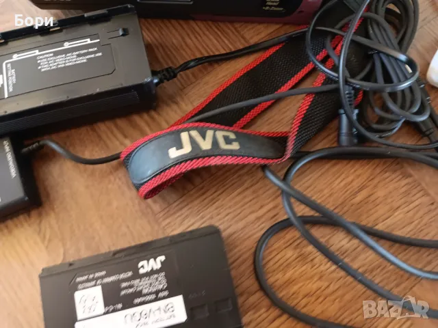 JVC GR-65 Video Camera VHS-S, снимка 4 - Камери - 47173742