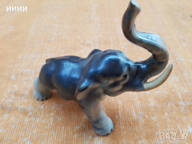 Порцеланова статуетка фигурка слон, снимка 2 - Антикварни и старинни предмети - 53685672