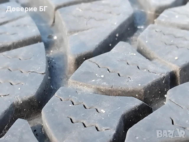 Гуми 225 50 17 Кумхо Kumho 2 броя. Нов внос. Не са нови!, снимка 5 - Гуми и джанти - 53626268