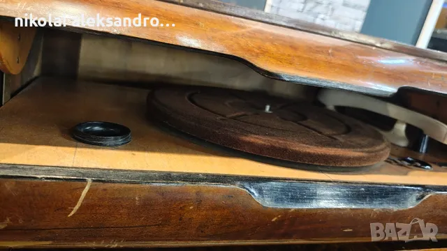 ретро грамофон , снимка 7 - Антикварни и старинни предмети - 49521922