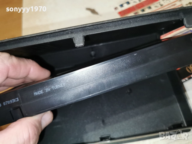 ЛЕЙДИ ПАЗИ СЕ//СМЪРТОНОСНА ПЛЯЧКА-VHS 2412251830, снимка 15 - Други жанрове - 52893272