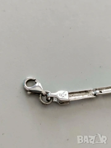 Колие с бели камъни, снимка 3 - Колиета, медальони, синджири - 53663937