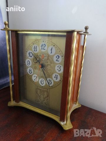 Часовник от едно време-масивен,тежи,Варна-лично., снимка 2 - Антикварни и старинни предмети - 45076209