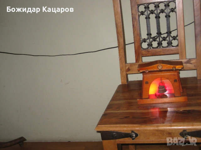 Стара, работеща декоративна лампа. Цена - 20 евро. Пращам по куриер. За София, може и лично да си я , снимка 7 - Антикварни и старинни предмети - 54174251