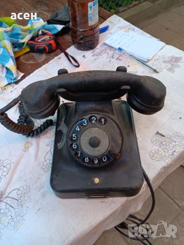 стар телефон, снимка 1 - Други - 46451645