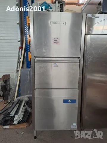 Професионална миялна машина HOBART