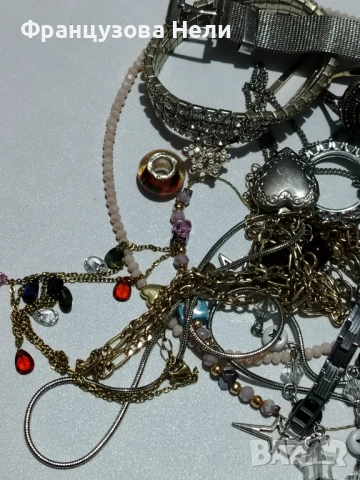 Лот стари бижута, снимка 5 - Бижутерийни комплекти - 54258399