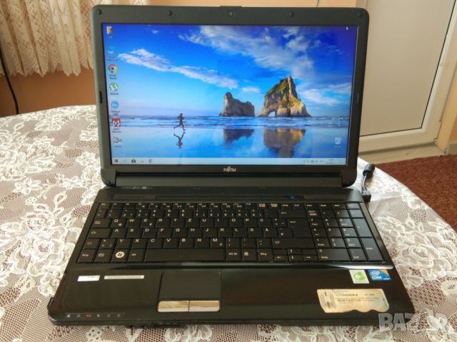 Лаптоп Fujitsu LifeBook AH530, снимка 1 - Лаптопи за дома - 45145086