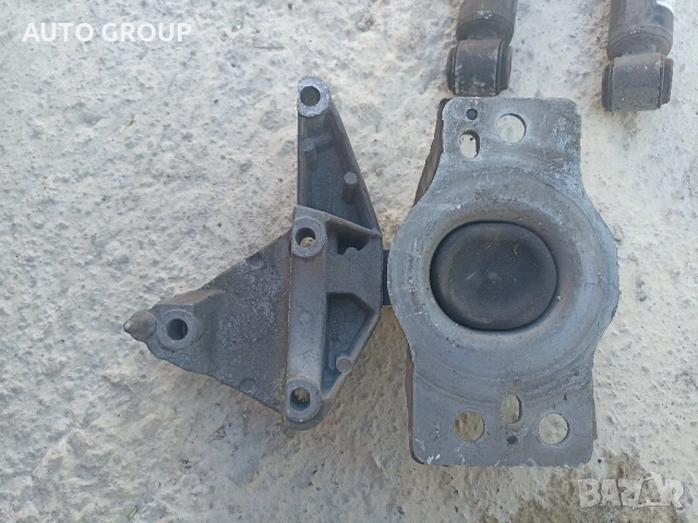 Тампон двигател Рено, Дачия / Renault. Dacia, снимка 4 - Части - 53253042