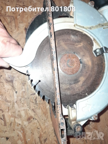 Ръчен циркуляр Dewalt , снимка 2 - Циркуляри - 51932076