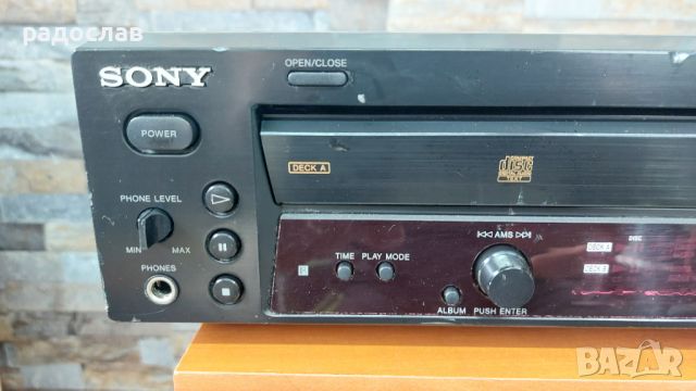 Sony RCD-W100, снимка 2 - MP3 и MP4 плеъри - 45636671