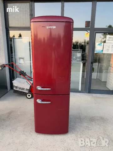Ретро Червен хладилник с фризер Gorenje 185см