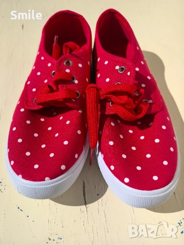 Кецове 36 номер на Runners, снимка 2 - Кецове - 53806912