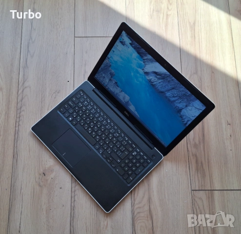 15.6' Dell Intel Core i5-8265u/12GB/AMD Radeon 520 2GB GDDR5/256GB SSD, снимка 2 - Лаптопи за дома - 54208571