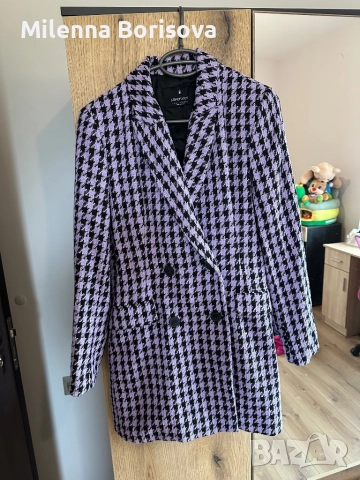 Рокля тип сако от букле от Stradivarius, снимка 5 - Рокли - 51920827
