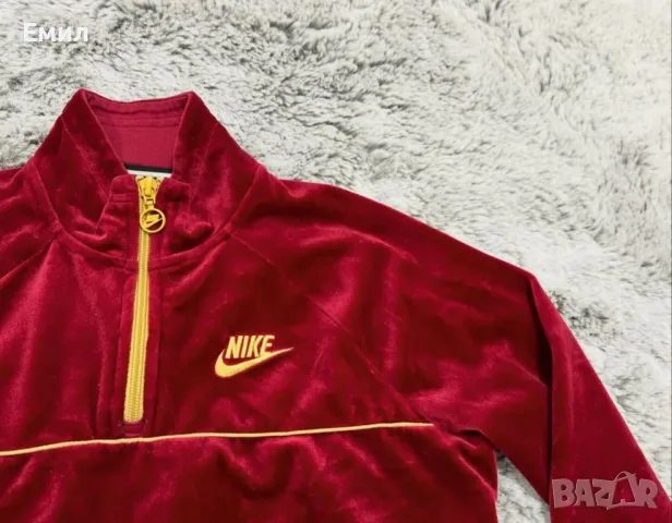 Дамска блуза Nike Velour Top, Размер S, снимка 3 - Суичъри - 48948711