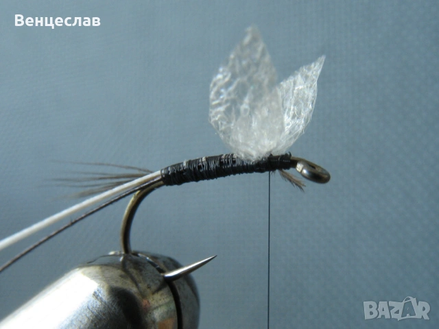 Изкуствени мухи - комарче, снимка 12 - Стръв и захранки - 54302633