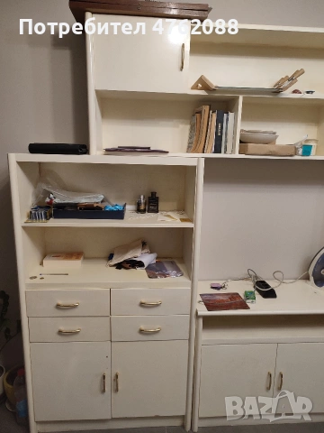 Холна секция, бяло-кремава, златни дръжки, бук, снимка 2 - Секции и витрини - 53905971