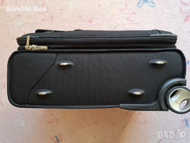 Kуфар Почти Запазен Колелца Пътнически Ръчен Багаж 57/38/23 Черен, снимка 4 - Куфари - 50633898