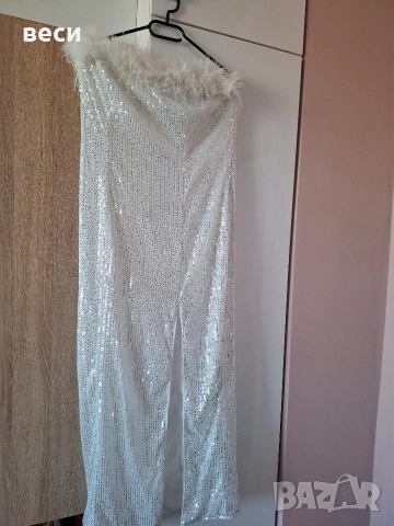 Официална рокля с пух , снимка 2 - Рокли - 54302331