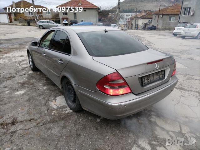 MERCEDES E270CDI W211, снимка 1 - Автомобили и джипове - 45880598