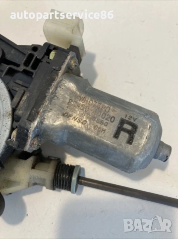 Стъклоповдигач на задна дясна врата за KIA Carnival 2.9 CRDi (2006–2012) 82460-4D020, снимка 2 - Части - 53228437