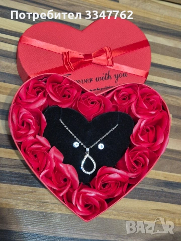 Кутия със рози 