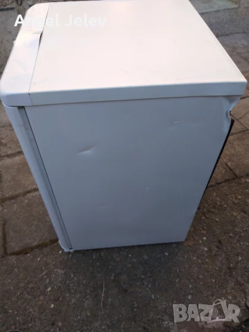 малък фризер индезит, снимка 7 - Фризери - 51017383