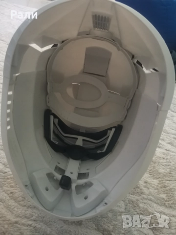 Шлем Clone Trooper от Междузвездни войни, снимка 2 - Електрически играчки - 51796204