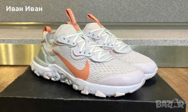 Nike React Vision / Light Violet-White, снимка 5 - Маратонки - 53436157