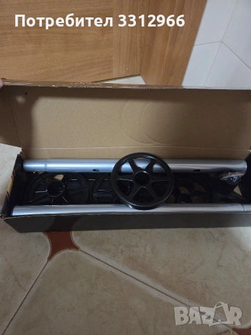 Стойка за 4 автомобилни гуми с джанти / За гуми с ширина до 22,5 см.