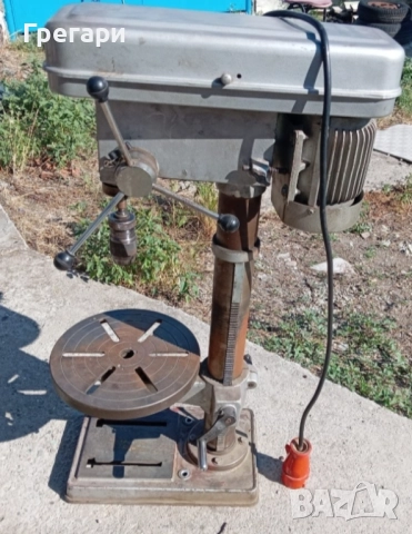 Продавам настолна професионална трифазна голяма бормашина. , снимка 2 - Бормашини - 51935930