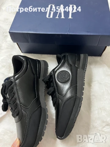 Дамски маратонки GAP, снимка 6 - Маратонки - 51360788
